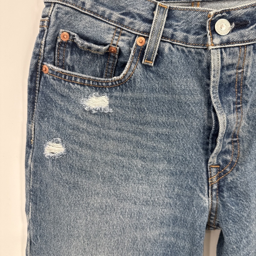 Levi's Premium Womens Distressed 90's 501 Blue Jeans Size 25x30 Button Fly - Picture 2 of 11